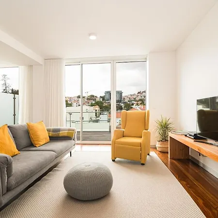 Apartment Floor In Center By Morna Homes *