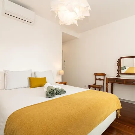 Floor In Center By Morna Homes Apartment Funchal (Madeira)